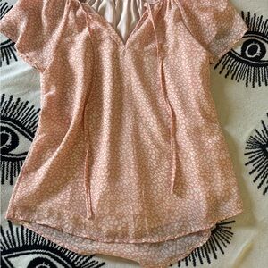 SHEIN Pink Gold Short Sleeve Tie Front Blouse